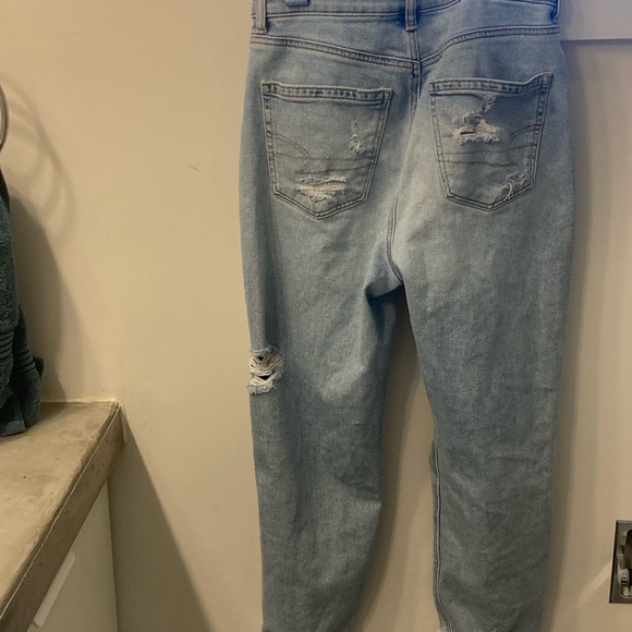 American eagle ripped jeans - Picture 2 of 7